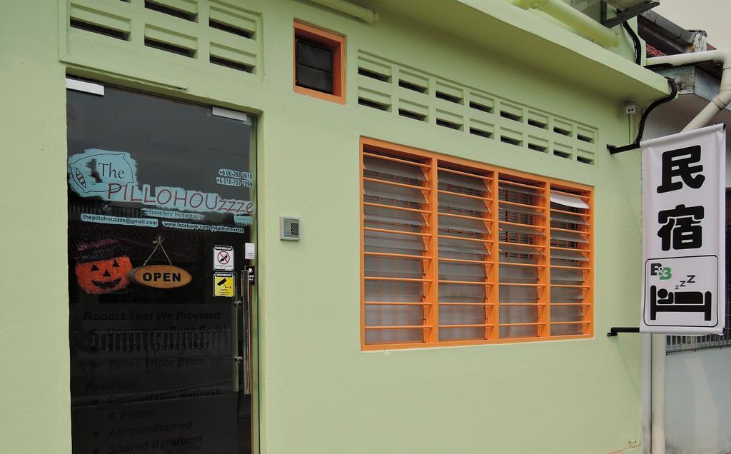 Hotel The Pillohouzzze Malacca Exterior foto
