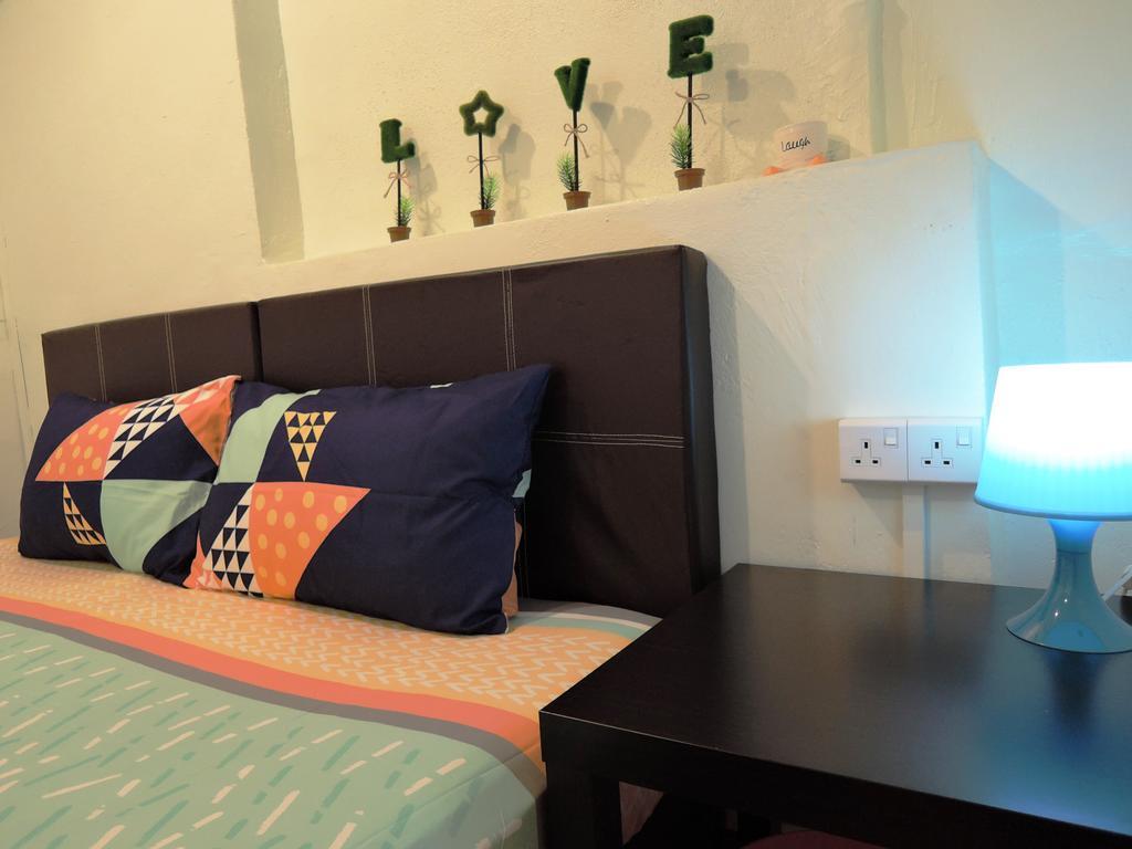 Hotel The Pillohouzzze Malacca Exterior foto