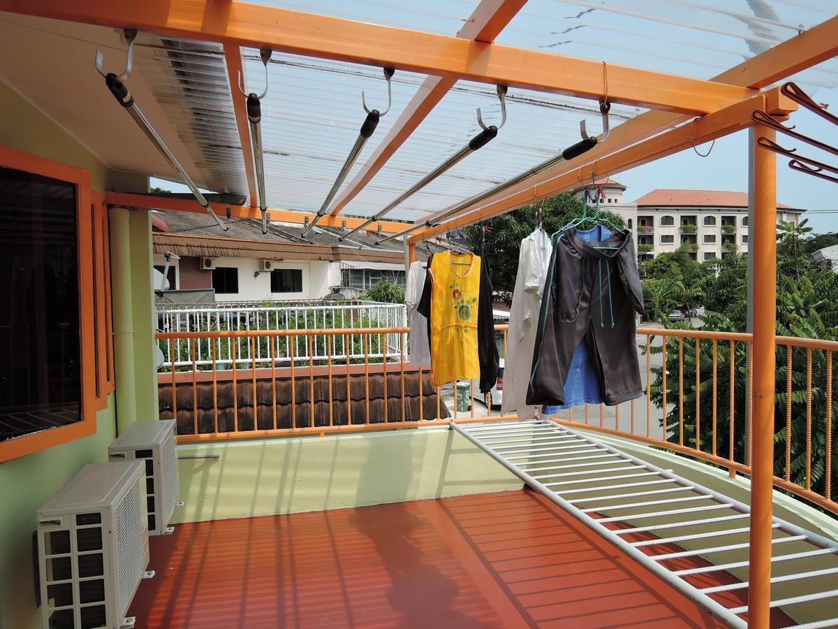 Hotel The Pillohouzzze Malacca Exterior foto